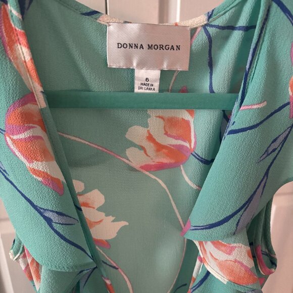 Floral Wrap Donna Morgan Sun Dress Size 6 - Picture 4 of 4